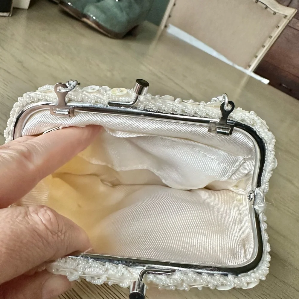 Vintage Beaded & Sequined Evening or Wedding Clutch Wristlet Hand Beaded - Picture 6 of 11